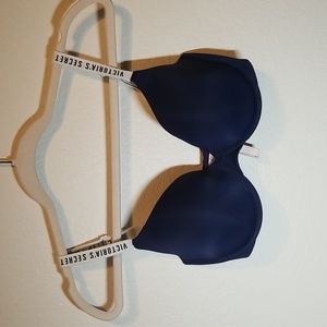 Victoria's secret bra